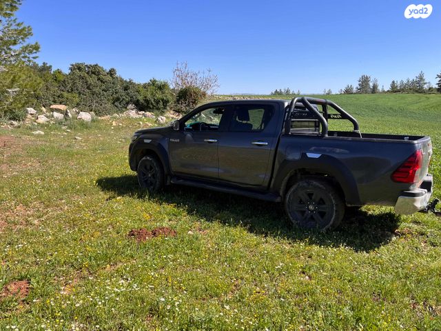 מודעת רכב טויוטה היילקס