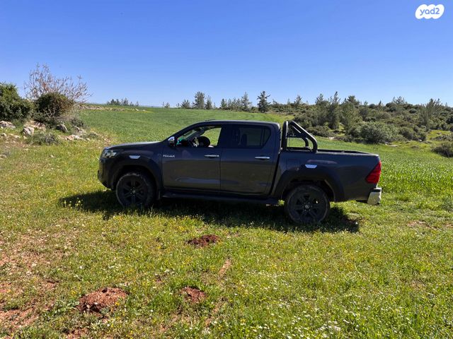 טויוטה היילקס