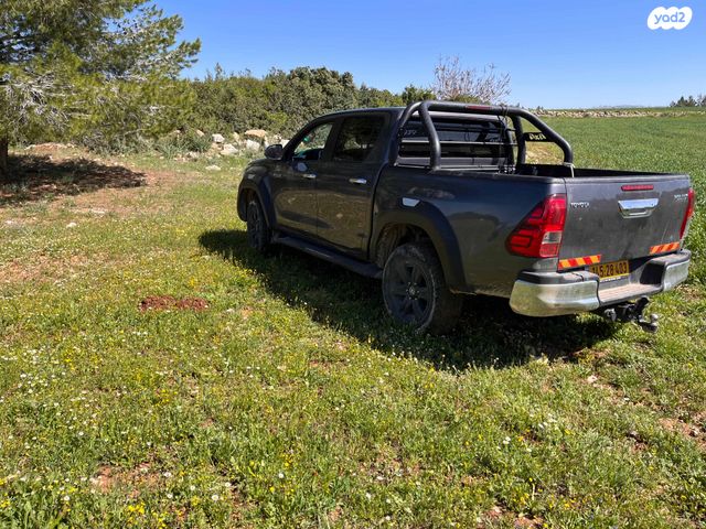 טויוטה היילקס