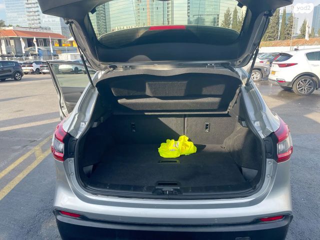 ניסאן קשקאי