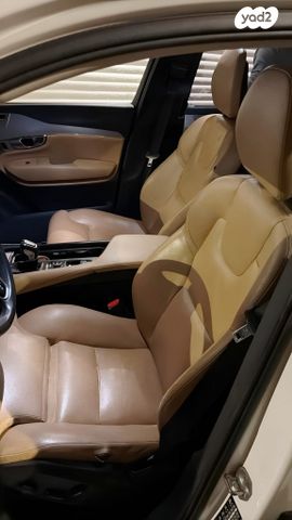 וולוו XC90
