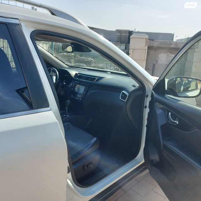 ניסאן אקס טרייל