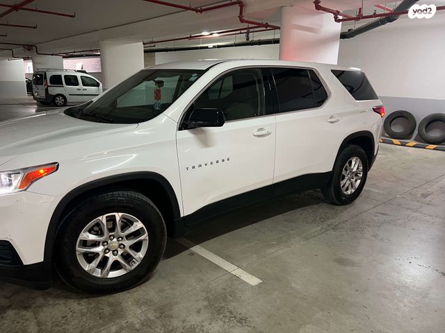 שברולט טראוורס