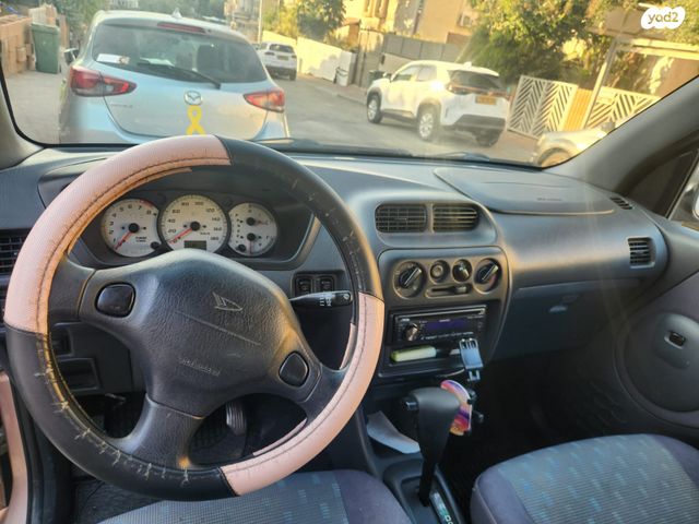 מודעת רכב דייהטסו טריוס