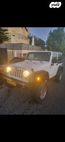 מודעת רכב ג'יפ רנגלר