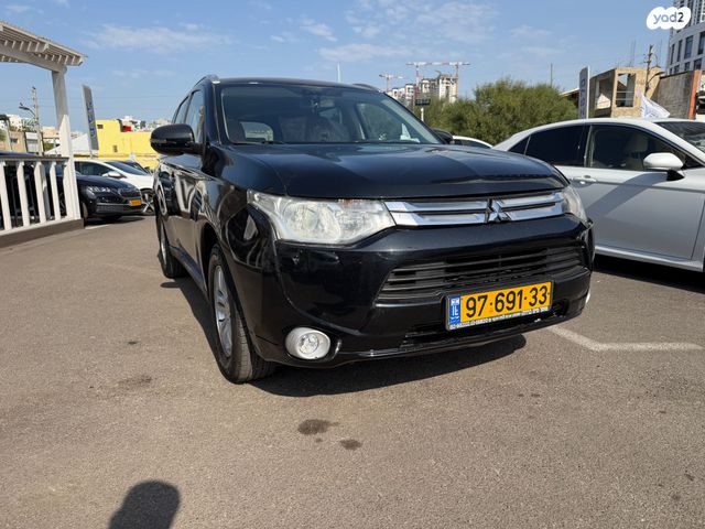 מודעת רכב מיצובישי אאוטלנדר 1