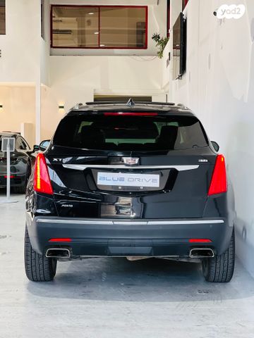 קאדילק XT5