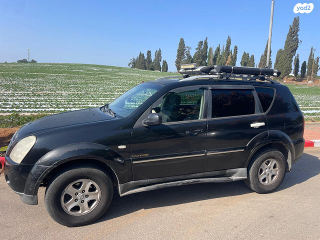 מודעת רכב סאנגיונג רקסטון