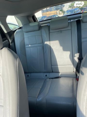 לנד רובר ריינג' רובר איווק