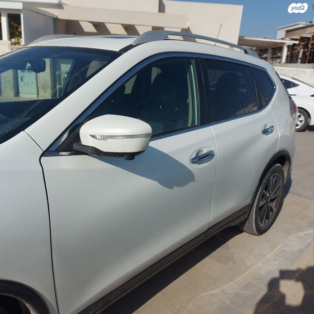 ניסאן אקס טרייל