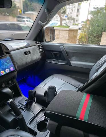 מיצובישי פג'רו