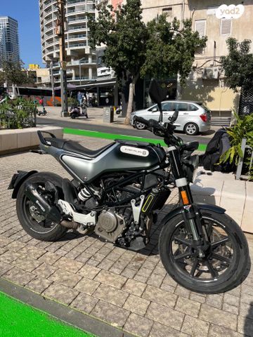 הוסקוורנה SVARTPILEN 250
