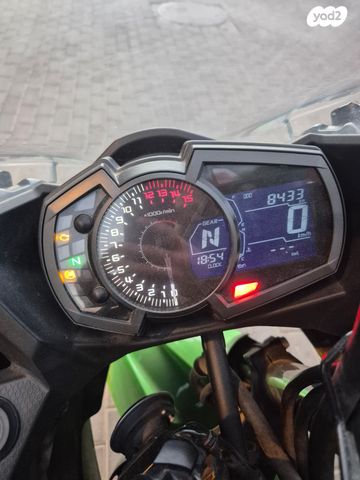 קאוואסאקי נינג'ה 400