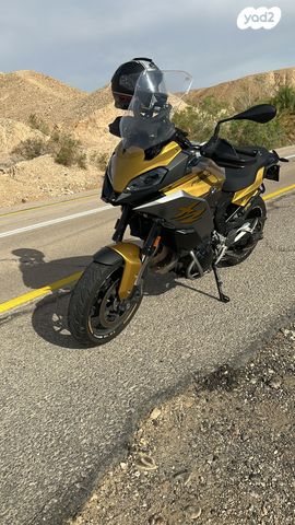 ב.מ.וו F900XR