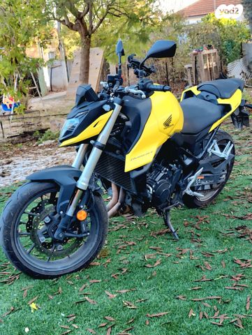 הונדה HORNET 750