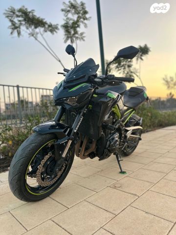 מודעת רכב קאוואסאקי Z900