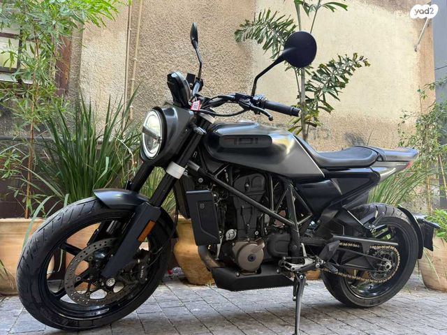 הוסקוורנה SVARTPILEN 701