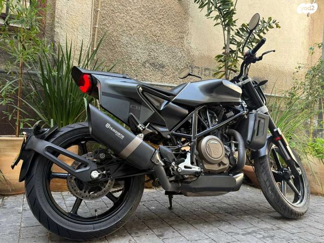 הוסקוורנה SVARTPILEN 701