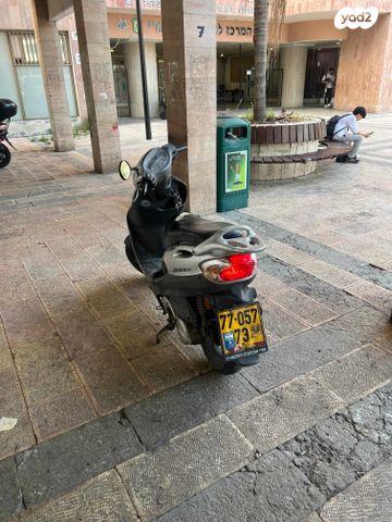 קוואנג-יאנג Movie 125 XL