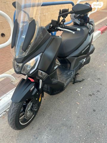 מודעת רכב סאן יאנג ג'וירייד 300 15