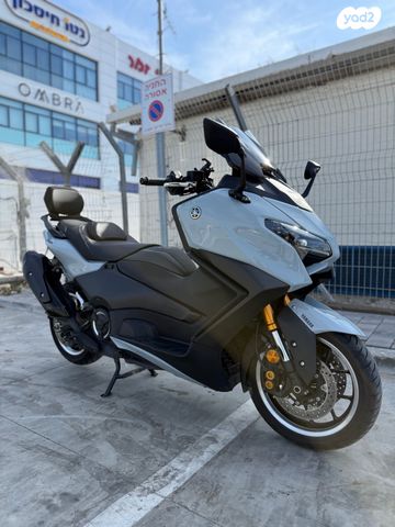 ימאהה Tmax 560 Tech