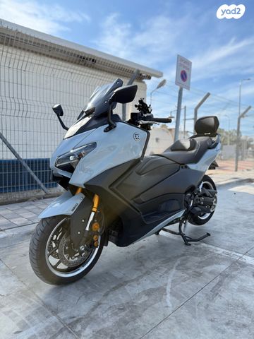 ימאהה Tmax 560 Tech