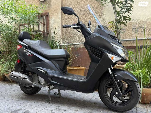 מודעת רכב סאן יאנג ג'וי רייד 125