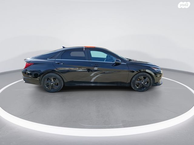 יונדאי אלנטרה