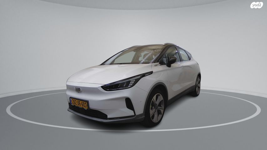 מודעת רכב ג׳ילי Geometry C