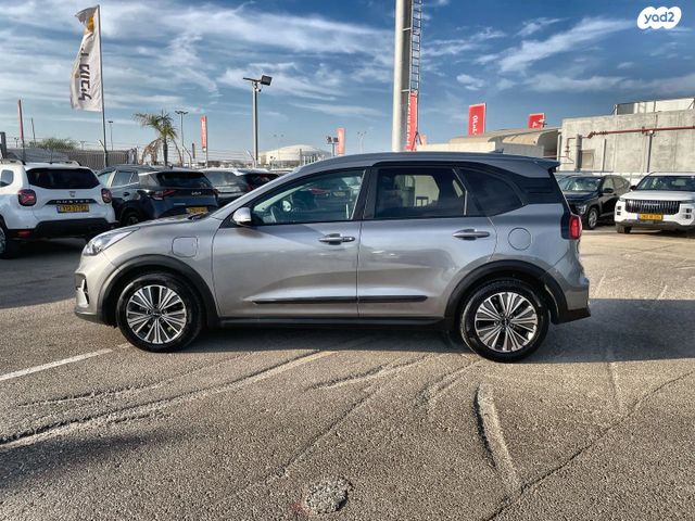 קיה נירו פלוס