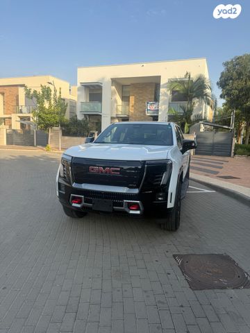 ג'י.אם.סי סיירה EV  