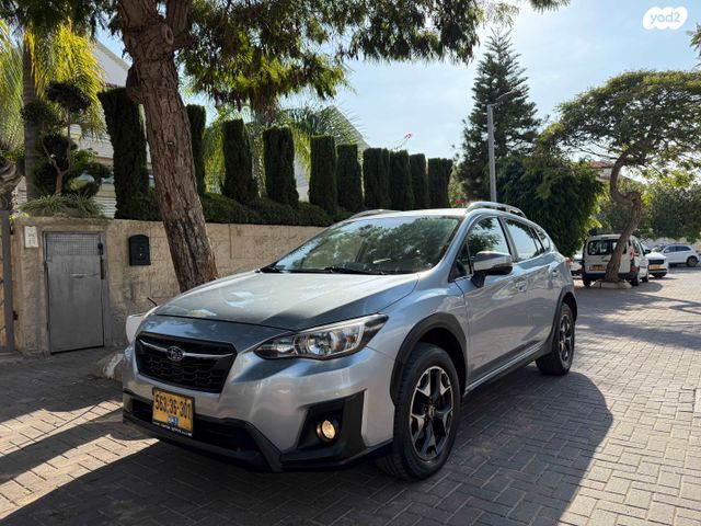 מודעת רכב סובארו XV