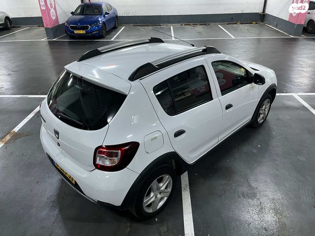 דאצ'יה סנדרו