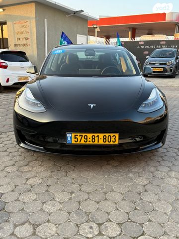 טסלה מודל 3