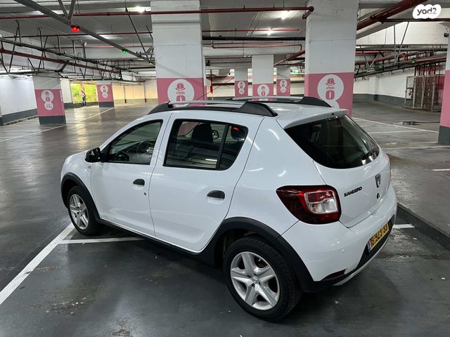 דאצ'יה סנדרו