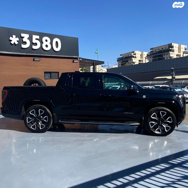 ג'י.אם.סי סיירה EV