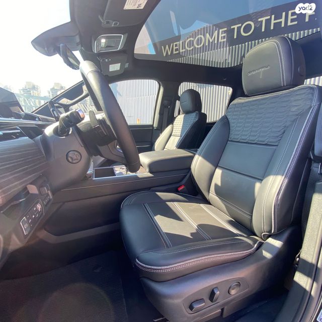 ג'י.אם.סי סיירה EV