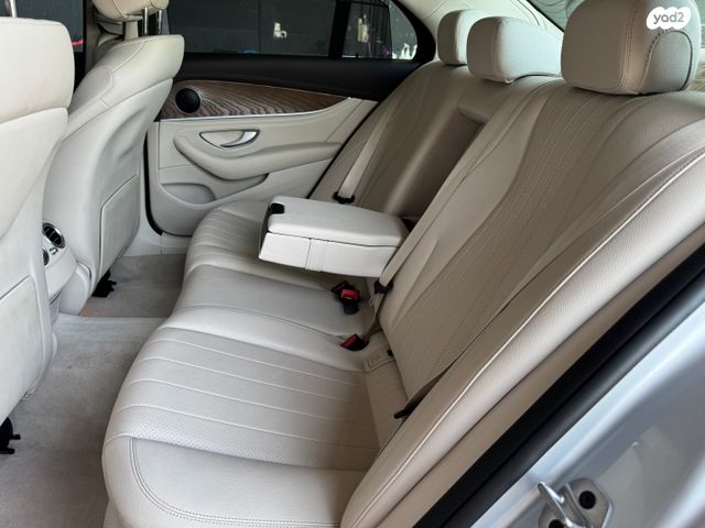 מרצדס-בנץ E-class