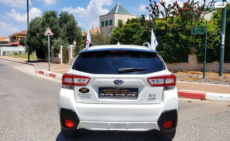 סובארו XV