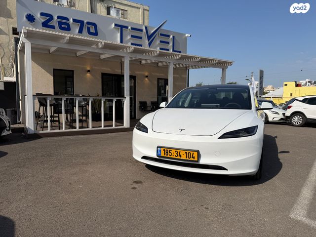 מודעת רכב טסלה מודל 3