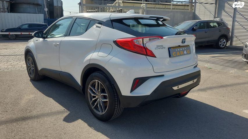 טויוטה C-HR