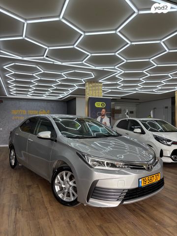 מודעת רכב טויוטה קורולה