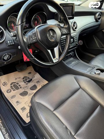 מרצדס-בנץ CLA