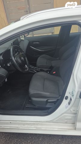 מודעת רכב טויוטה קורולה