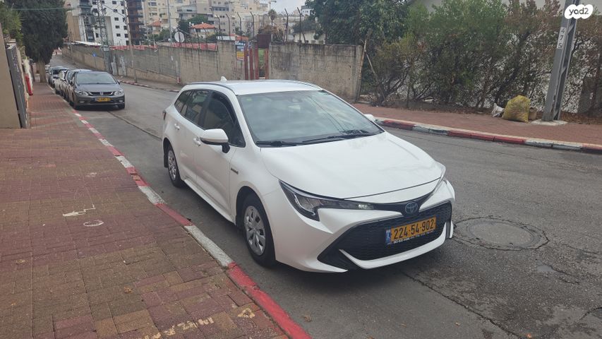 טויוטה קורולה
