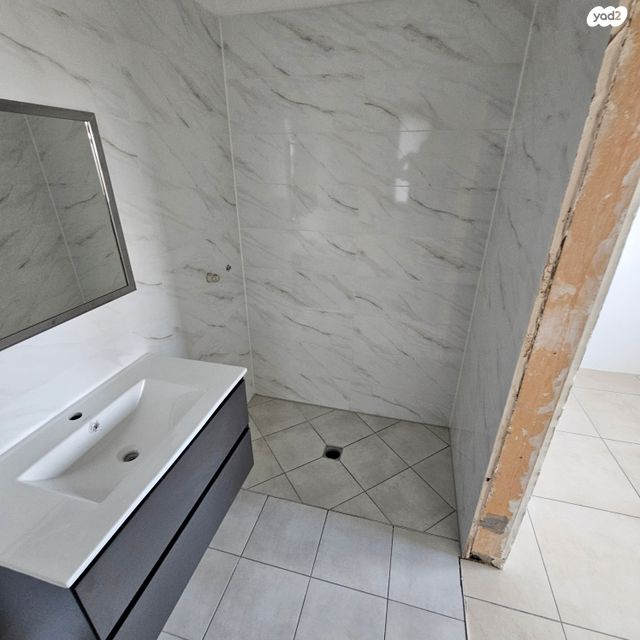 דירה, יפה ירקוני 1, אזור תעסוקה O-park, אור יהודה