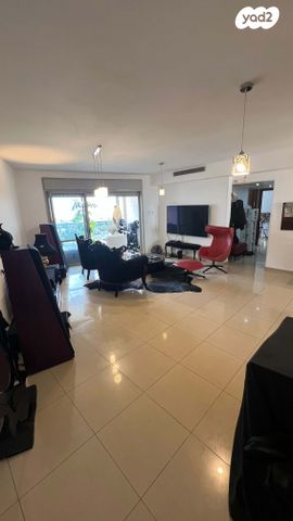 דירה, יורם ורון 6, אפרידר, אשקלון