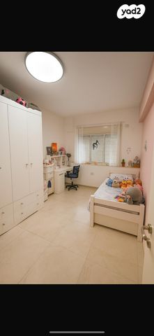 דירה, אל מותנבי 11, עבאס, חיפה