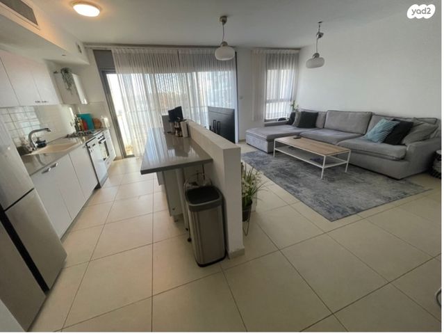 דירה, יצחק בן צבי 4, מרכז אזרחי, באר שבע