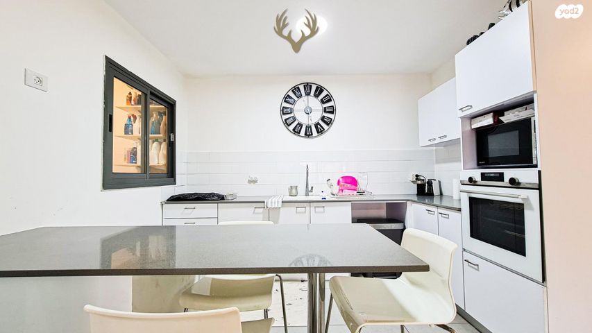 דירה, גפן 5, החורש, חריש